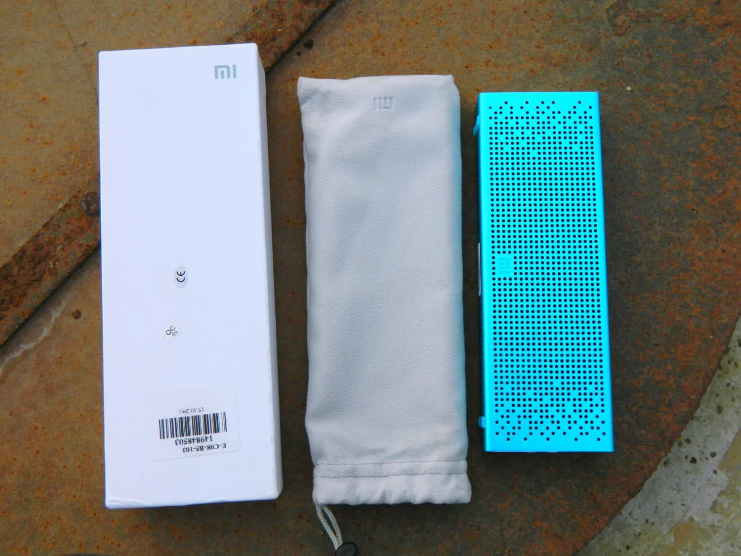 Original-Xiaomi-bluetooth-4.0-speaker_unboxing